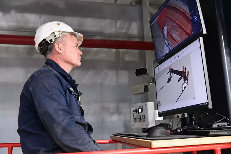 Иллюстрация 4 для «Онежский ССЗ: На Онежском ССЗ введено в эксплуатацию новое технологическое оборудование»