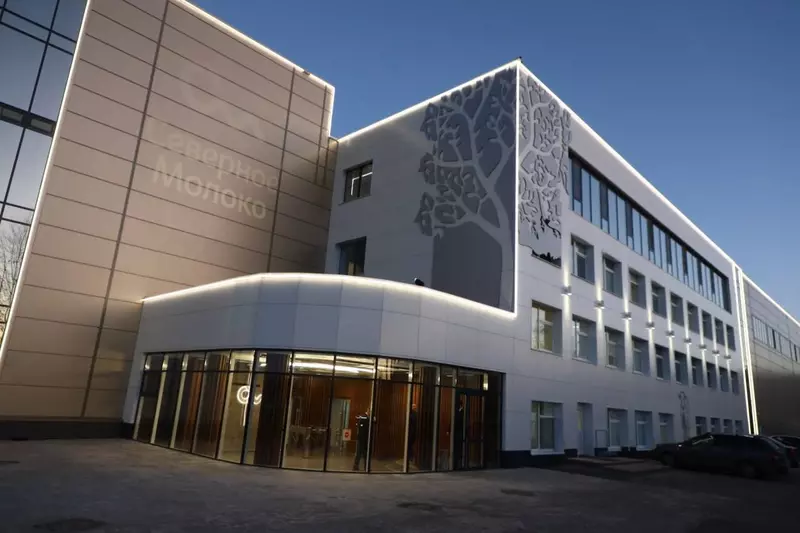 Изображение #1 для поста «Новые и модернизированные предприятия агропрома: На Вологодчине запустили молочный завод после реконструкции»