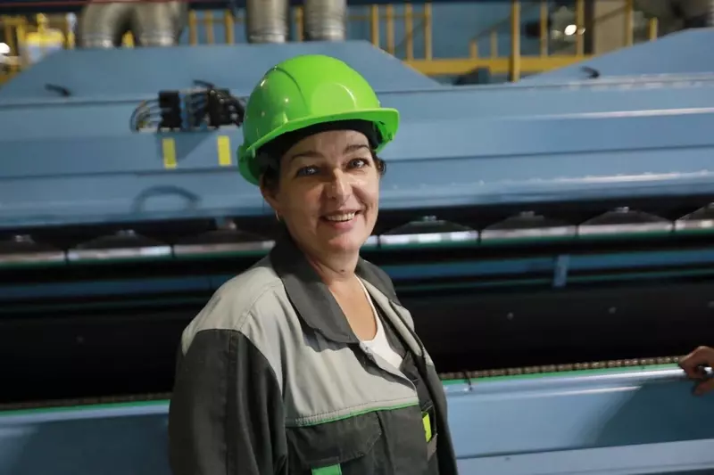 Картинка №4 для поста «новый завод: Под Вологдой запустили крупный фанерный завод»