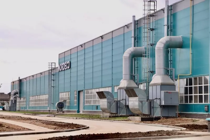 Картинка №1 для статьи «Новые заводы и цеха: Под Вологдой запустили крупный фанерный завод»