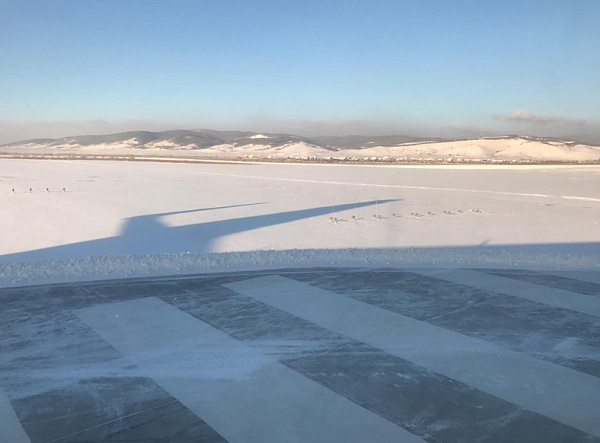 С новой взлетно-посадочной полосы в аэропорту Улан-Удэ взлетел первый самолёт