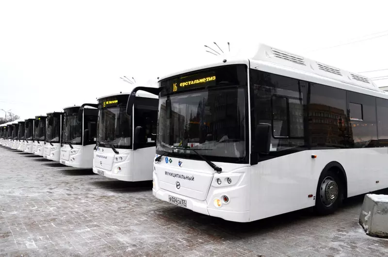 Автопарк трамвайно троллейбусного предприятия Орла пополнился 28 новыми низкопольными автобусами