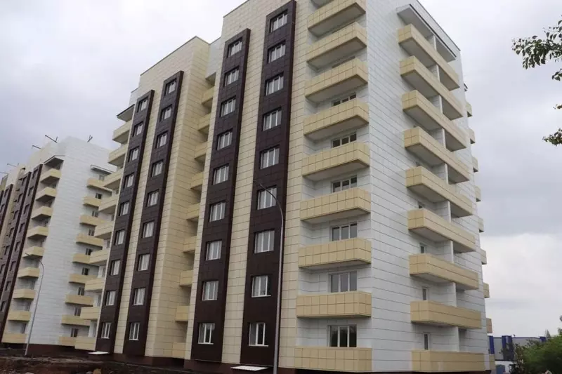 Иллюстрация #2 для поста «жилищное строительство: Три жилых дома сданы в эксплуатацию в Алчевске ЛНР»