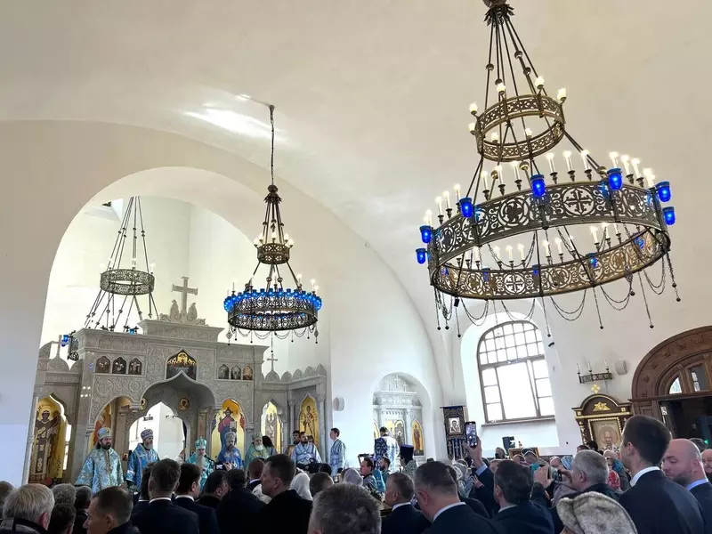 Изображение #5 для новости «общество: В деревне Коваши Ленобласти освятили восстановленную Благовещенскую церковь»