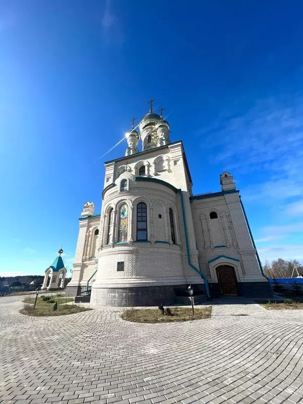 Изображение #4 для публикации «храмы: В деревне Коваши Ленобласти освятили восстановленную Благовещенскую церковь»