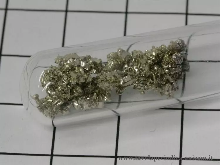 3 для публикации «приборостроение: В России созданы одни из самых точных портативных атомных часов в мире»