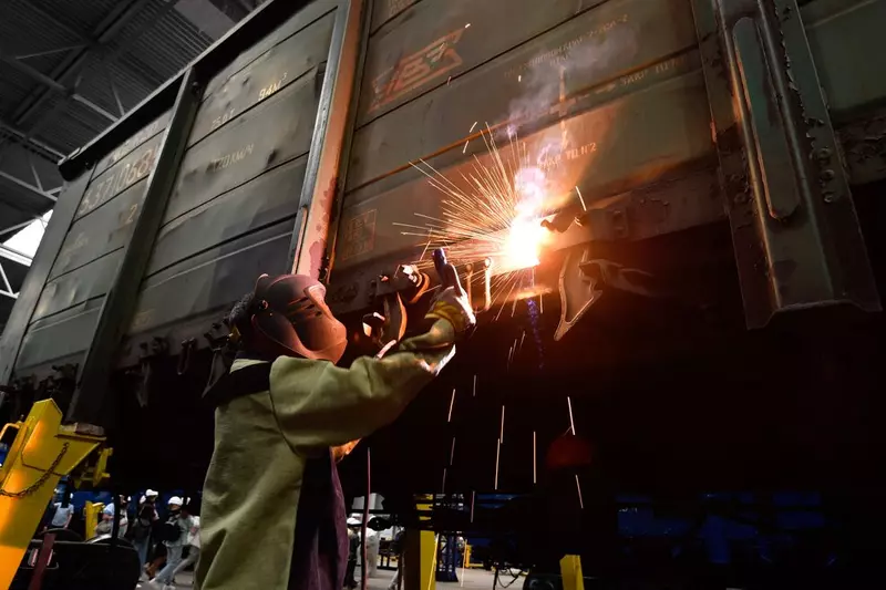 Иллюстрация №9 для поста «Крупный вагоноремонтный завод открылся в Ленинградской области»