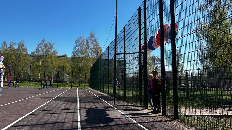 Иллюстрация №2 для поста «Ленинградская область: В поселке Терволово Ленинградской области открыли новый ФОК открытого типа»