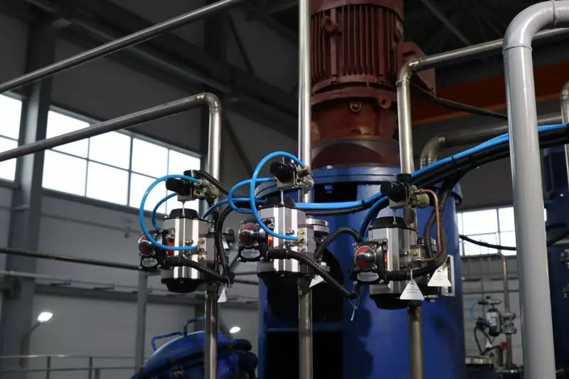 #4 для новости «Новое производство спецжидкостей открылось на площадке ОЭЗ Кулибин в Нижегородской области»