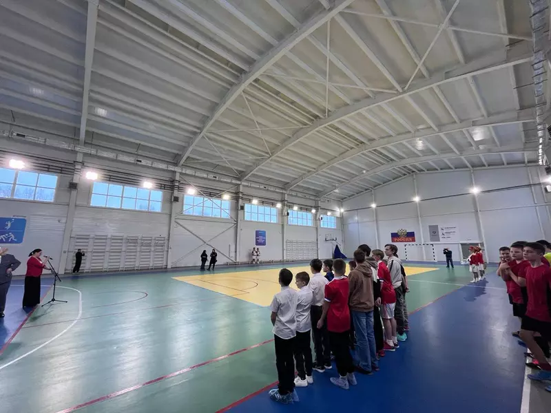 Картинка 2 для поста «Нижегородская область: Первый в Нижегородской области модульный спортивный комплекс открылся в р»