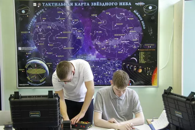 Фото 9 для поста «В Москве открылся спортивный комплекс в школе интернате 1»