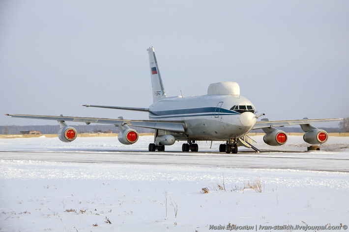 Машина «Судного дня», самолет с «красной кнопкой» на борту — Ил-80
