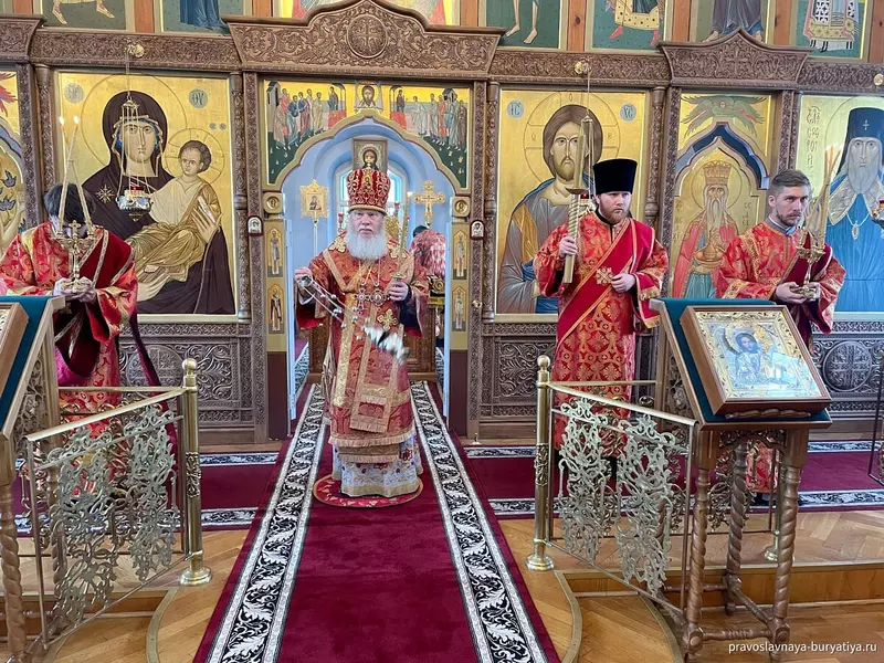 Иллюстрация №3 для поста «Общество: В Улан Удэ открылся новый православный храм»