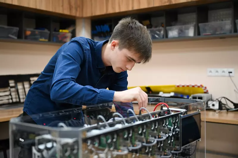 Картинка №3 для публикации «цифровизация: В ТГУ создали недорогой и экономичный суперкомпьютер на базе»