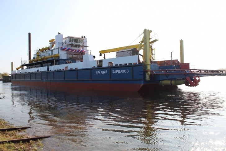 ПАО «ССК» спустила на воду земснаряд проекта №4395