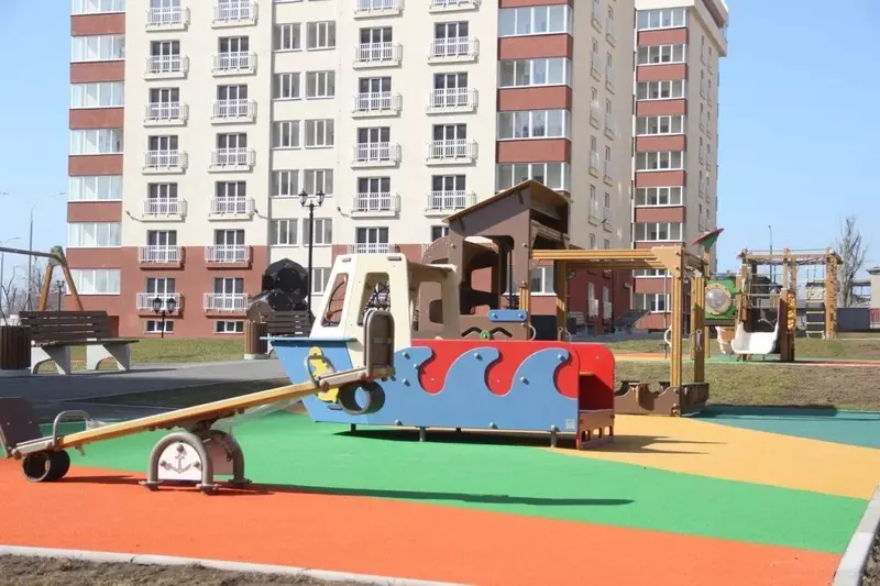 Картинка №3 для статьи «ДНР: В Мариуполе вручены ключи жильцам шести новых многоэтажек»