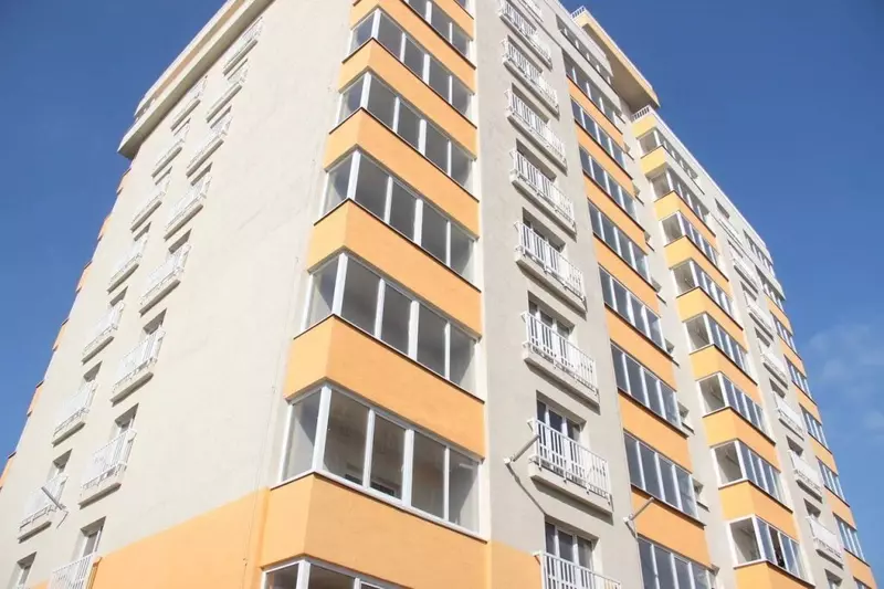 Изображение №2 для публикации «Мариуполь: В Мариуполе вручены ключи жильцам шести новых многоэтажек»