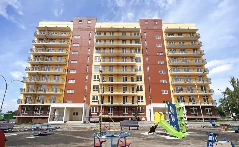 В Приморском районе Мариуполя завершилось строительство нового жилого комплекса