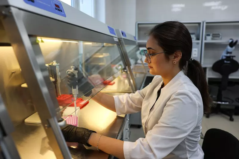 Фото №2 для новости «наука: В Северо Кавказском федеральном университете открылся геномный центр»