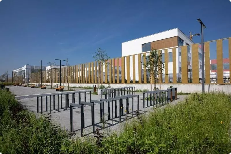 Фото №18 для новости «В Екатеринбурге завершено благоустройство Солнечных аллей»