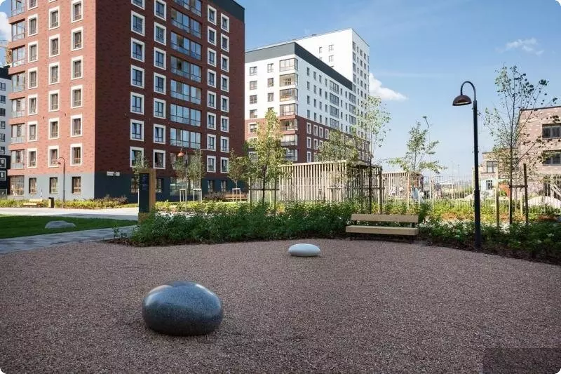 Картинка #21 для публикации «В Екатеринбурге завершено благоустройство Солнечных аллей»