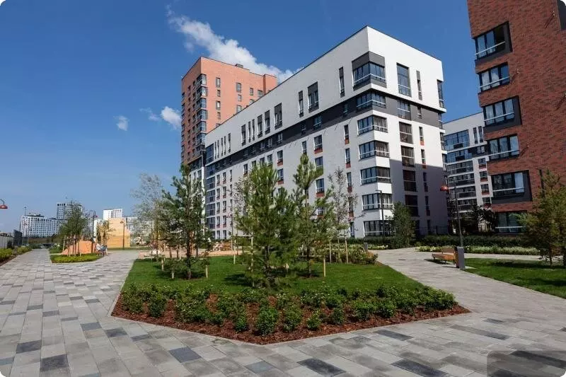 Фото 14 для публикации «В Екатеринбурге завершено благоустройство Солнечных аллей»