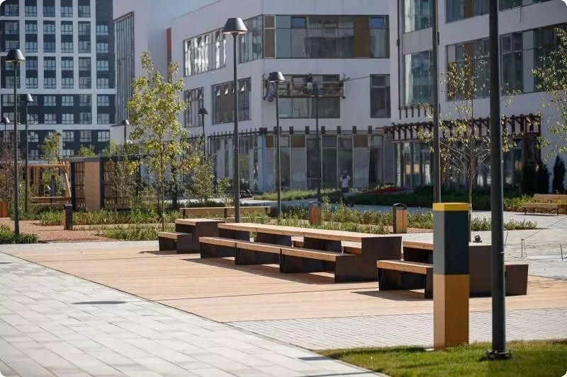 Иллюстрация 8 для «В Екатеринбурге завершено благоустройство Солнечных аллей»