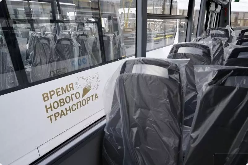 #2 для публикации «спецтехника и логистика: Трём свердловским муниципалитетам переданы новые автобусы»