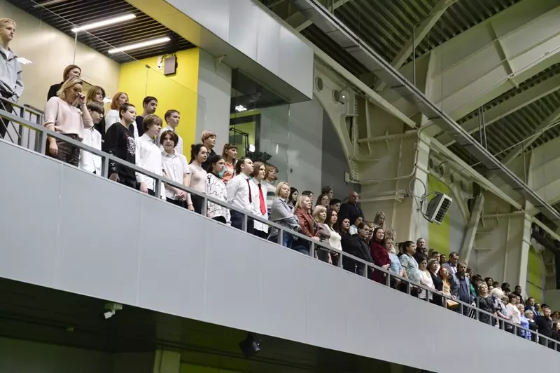 Иллюстрация №3 для публикации «манеж: Открыт первый в Кузбассе крытый футбольный манеж Запсиб Арена»