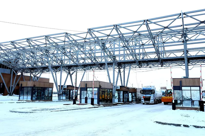 Открыто движение через реконструированный пункт пропуска Кани Курган на границе с Китаем