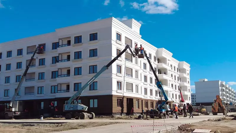 Изображение 1 для статьи «: Военные строители сдали в Мариуполе три жилые многоэтажки»