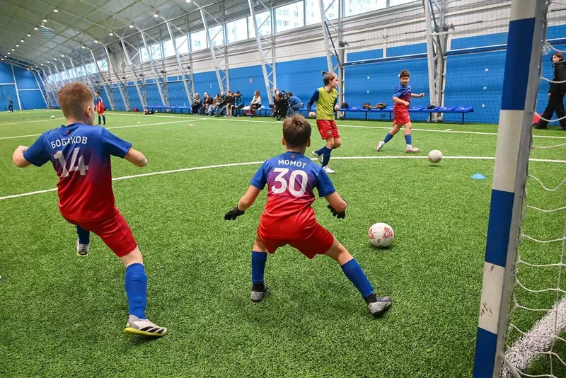 Картинка 3 для публикации «Москва: На востоке Москвы начал работу современный футбольный манеж»