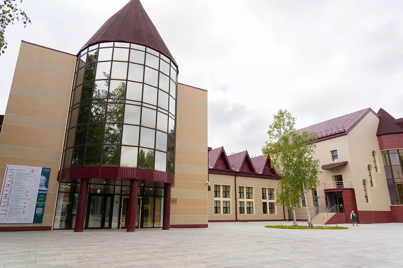 В Нижневартовске открылось обновленное здание театра юного зрителя