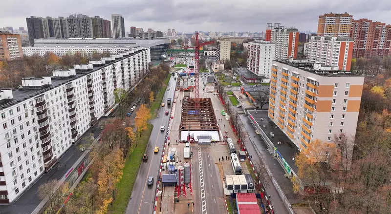 Иллюстрация №1 для «Дорожное строительство: В Москве дан старт строительству метро от Щелковской до Гольянова»