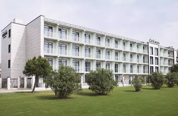 Иллюстрация 1 для публикации «Отдых и туризм: В Сочи открылся новый отель российской гостиничной сети»