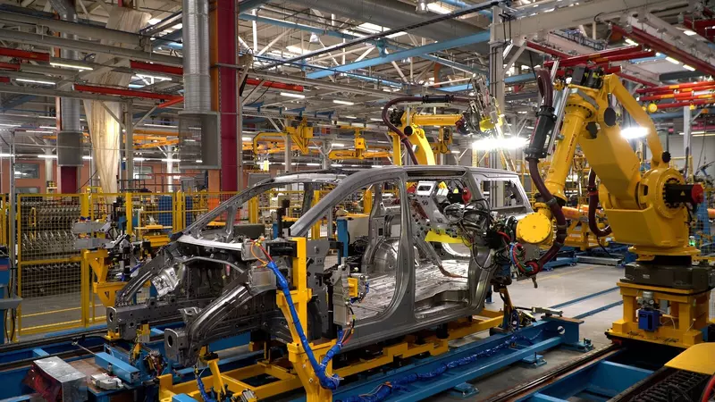 Группа СОЛЛЕРС начала серийное производство новых минивэнов 7