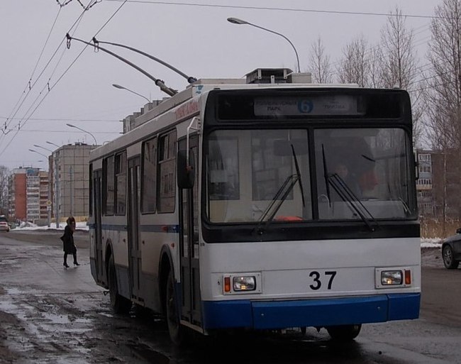 Троллейбус 10 челябинск. Обновление городского транспорта Воронеж.