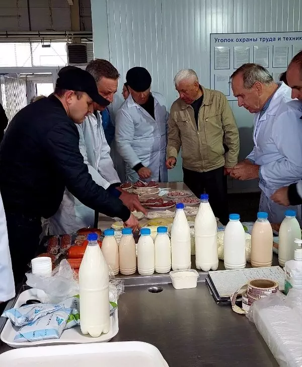 Фото 3 для новости «Самарская область: На севере Самарской области открыта новая молочно товарная ферма»