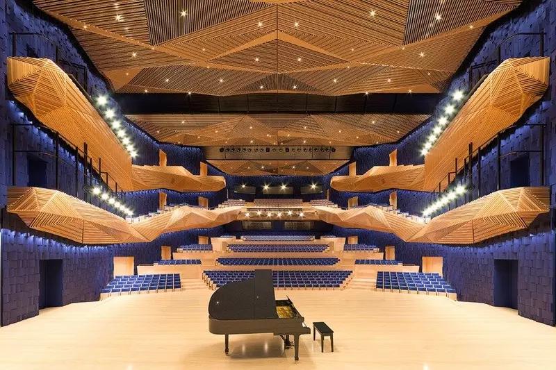 Картинка №4 для «Ход строительства многофункционального концертного комплекса в Сириусе»