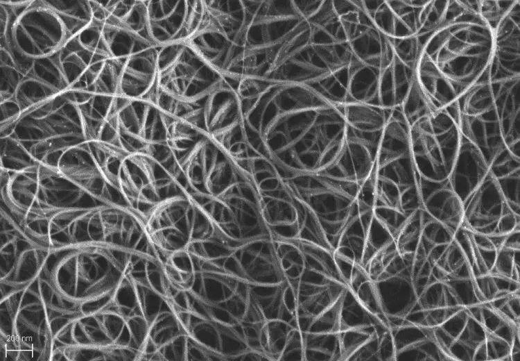 1 для «Инновации: Эффективность лазеров ультракоротких импульсов удалось повысить на 30 благодаря нанотрубкам»