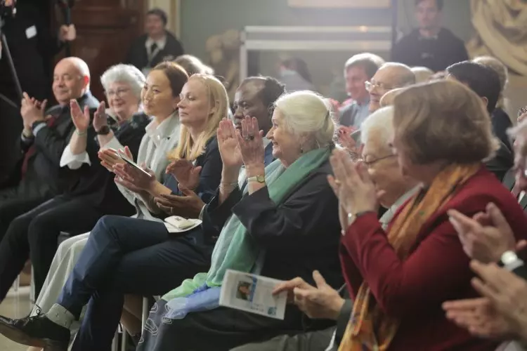 Фото №3 для поста «премия: Выдающимся ученым вручили премию»