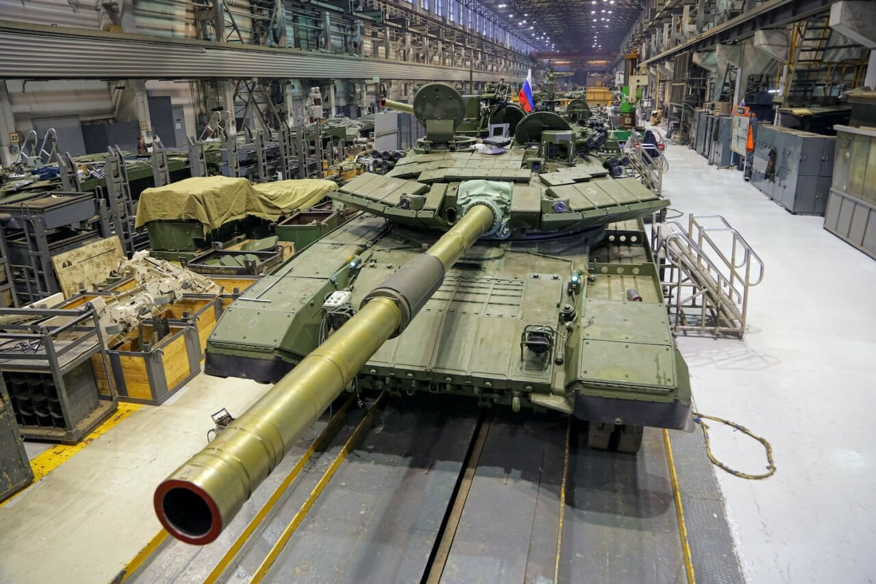 Ростех освоил выпуск новых образцов вооружений: ТОС-2, «Краснополь-М2», «Х-БПЛА»