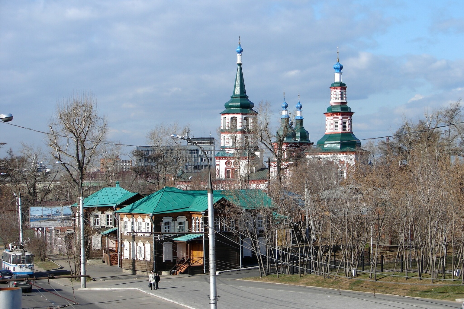 Крестовоздвиженская церковь (фото автора)