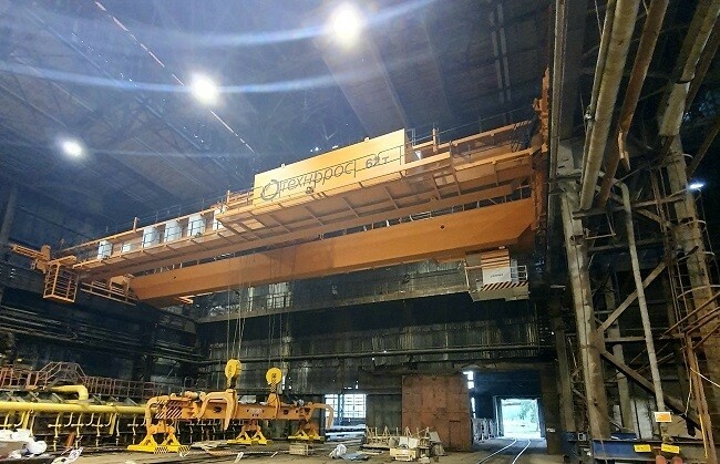 Специальный мостово кран г/р 62 тонны, "ЕВРАЗ НТМК"