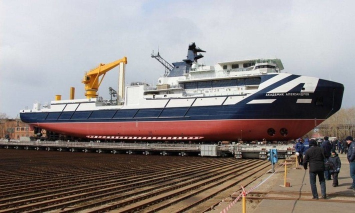 Судовой кран «С2500» установлен на судно проекта 20183 «Академик Александров»