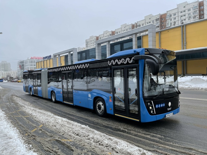 В Москву прибыл первый автобус КамАЗ новой модели особо большой вместимости