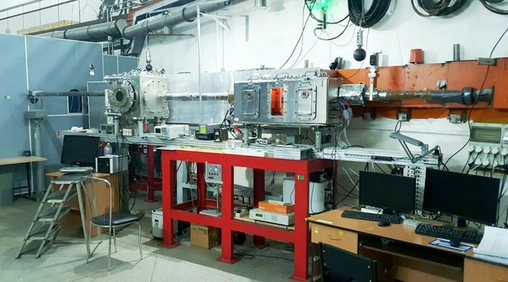 Станция EXAFS-спектроскопии: Институт катализа СО РАН