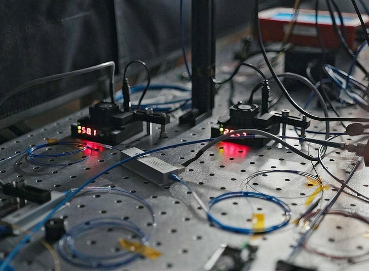 В МТУСИ проверили эффективность новых алгоритмов синхронизации для систем атмосферной оптической связи с квантовым распределением ключей