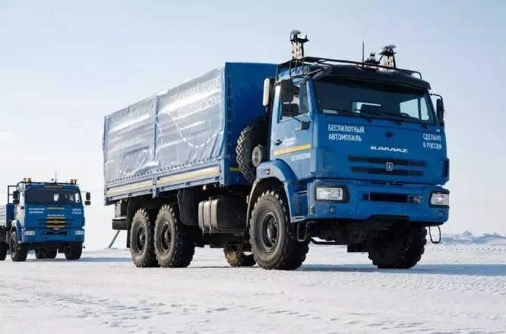 №1 для поста «Транспорт: Беспилотные КАМАЗы начали регулярные перевозки грузов в Арктике»