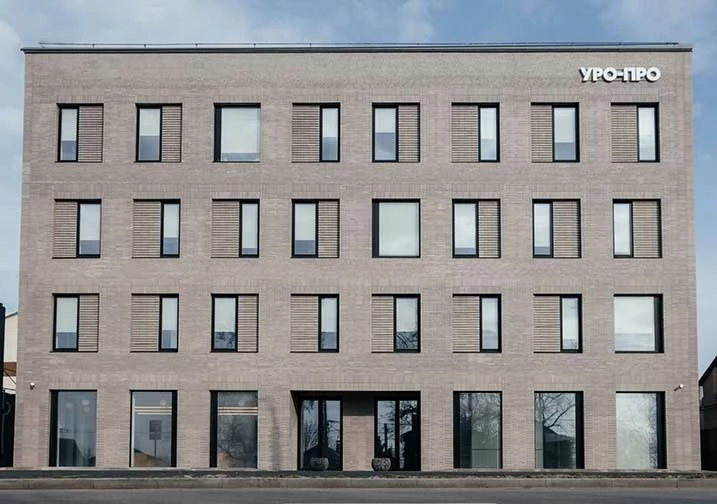 Иллюстрация 10 для «Обзор В августе 2025 года в России были открыты и реконструированы 22 медучреждения»